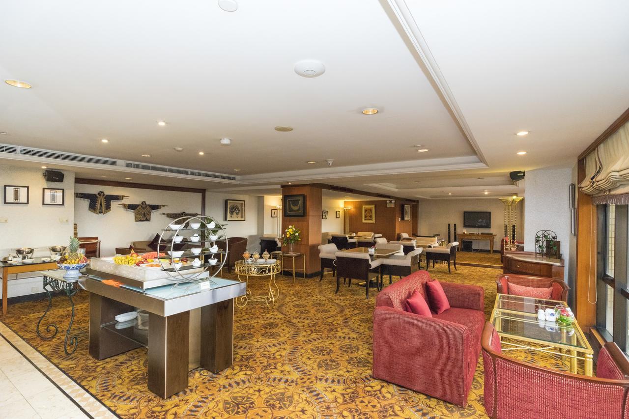 The Sultan Hotel & Residence Jakarta Exterior photo